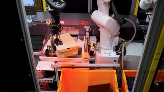 KI-Roboter von Nomagic bei Zalando (Bild: Zalando)
