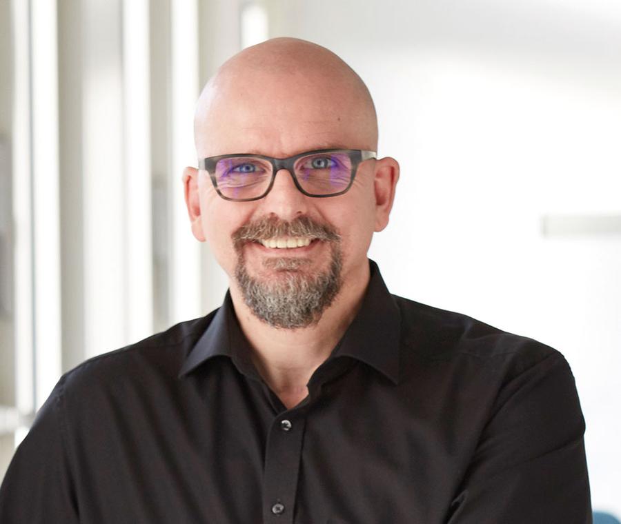  ( Ulrich Gursky, Head of Communication, SSI Schäfer Shop)
