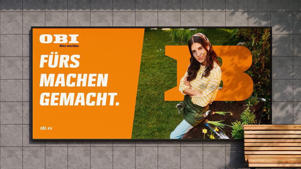 In der aktuellen Frühjahrsaktivierung setzt OBI auf eine neue Bildsprache, die echte Projekte und den authentischen Umgang mit Materialien in den Mittelpunkt stellt. Sie ist für alle europäischen Onlineshops adaptierbar. (Bild: Obi)