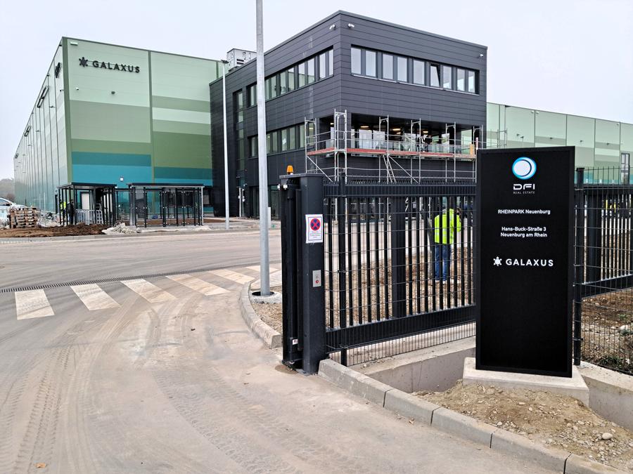 Galaxus Logistikzentrum in Neuenburg am Rhein (Bild: Galaxus)