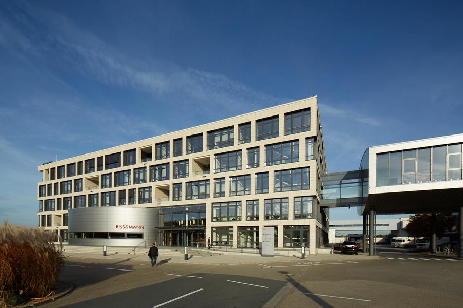 Rossmann-Zentrale in Burgwedel (Bild: Rossmann)