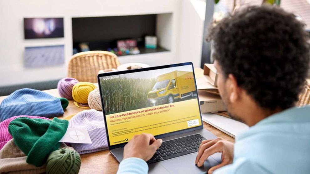 Die CO2-Emissionen lassen sich im Geschäftskundenportal nachlesen (Bild: DHL)