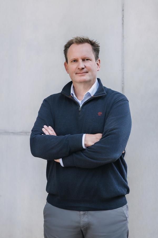 Alexander Peters, Managing Director der Manufactum Gruppe, wird zum 1. Oktober 2026 Chief Technology Officer der Hermes Fulfilment. (Bild: Otto Group)