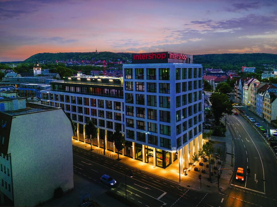 Intershop Headquarter in Jena bei Nacht. (Bild: Intershop)