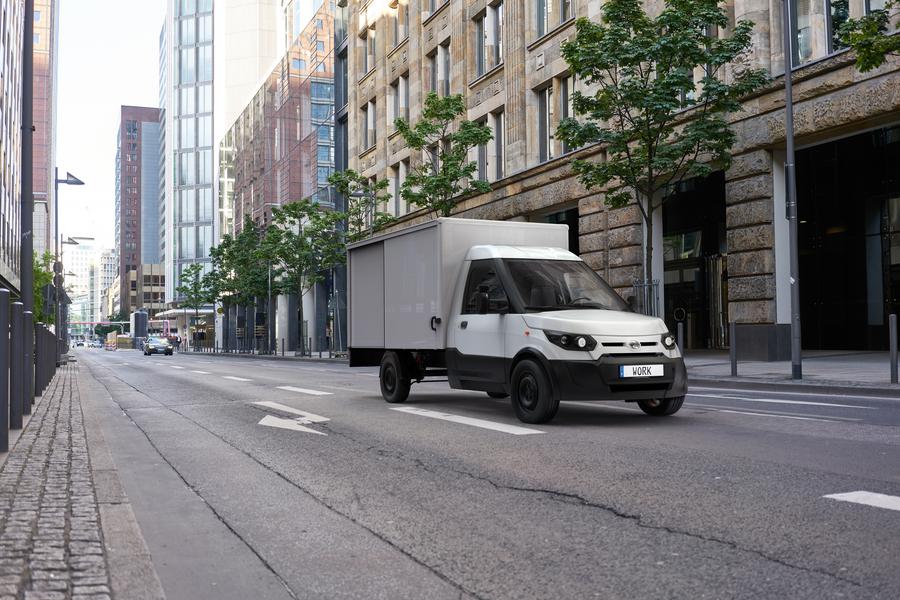 Erst im Oktober hatte StreetScooter neue Versionen der Modelle Work und Work L vorgestellt. Auch Amazon erwarb Transporter für den Vertrieb in München. (Bild: StreetScooter / Deutsche Post DHL)