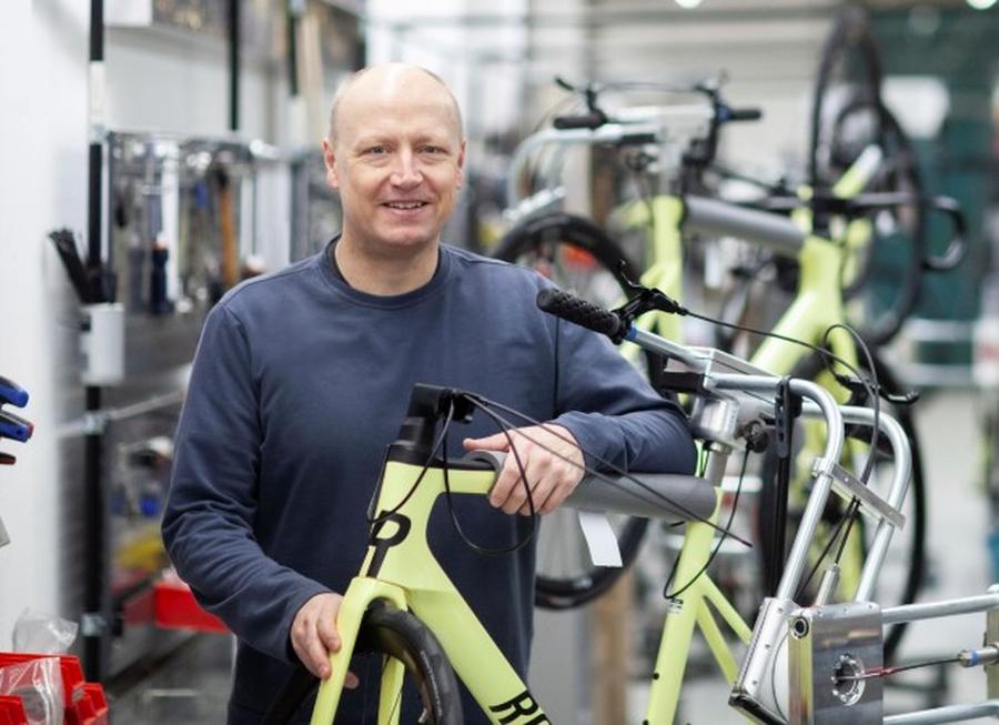 Thorsten Heckrath-Rose will sein Unternehmen weiter vom Versender zum Bike-Hersteller transformieren (Bild: NH-Pressebild)
