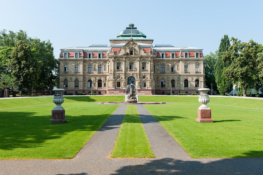 BGH Palais in Karlsruhe (Bild: Joe Miletzki / BGH)